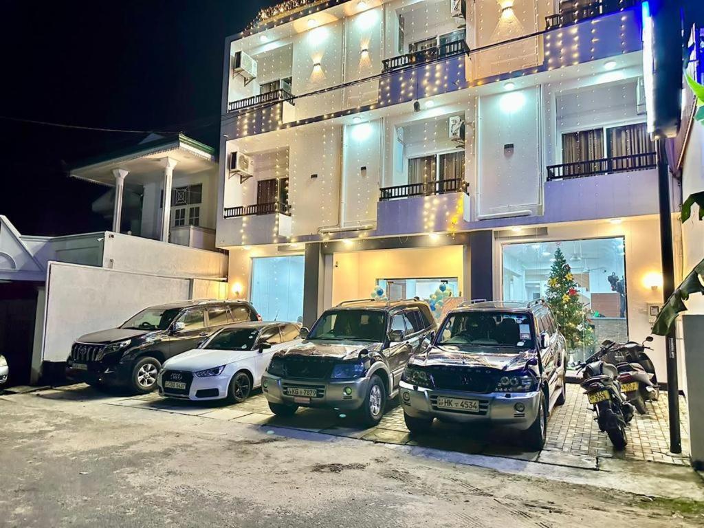 Lucky Transit Hotel - Katunayake Airport Luaran gambar