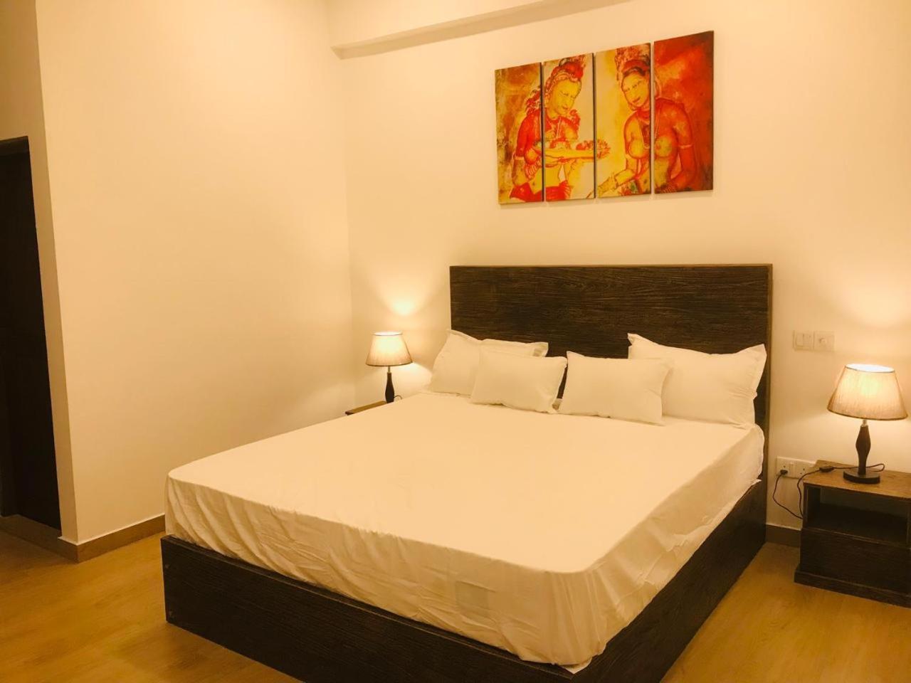 Lucky Transit Hotel - Katunayake Airport Luaran gambar
